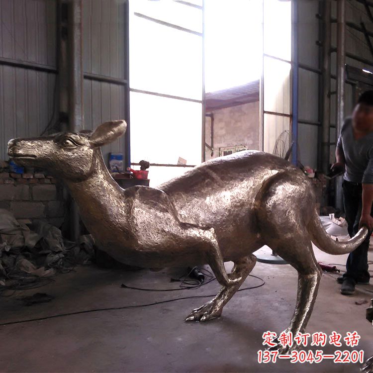 无锡精美袋鼠纯铜雕塑