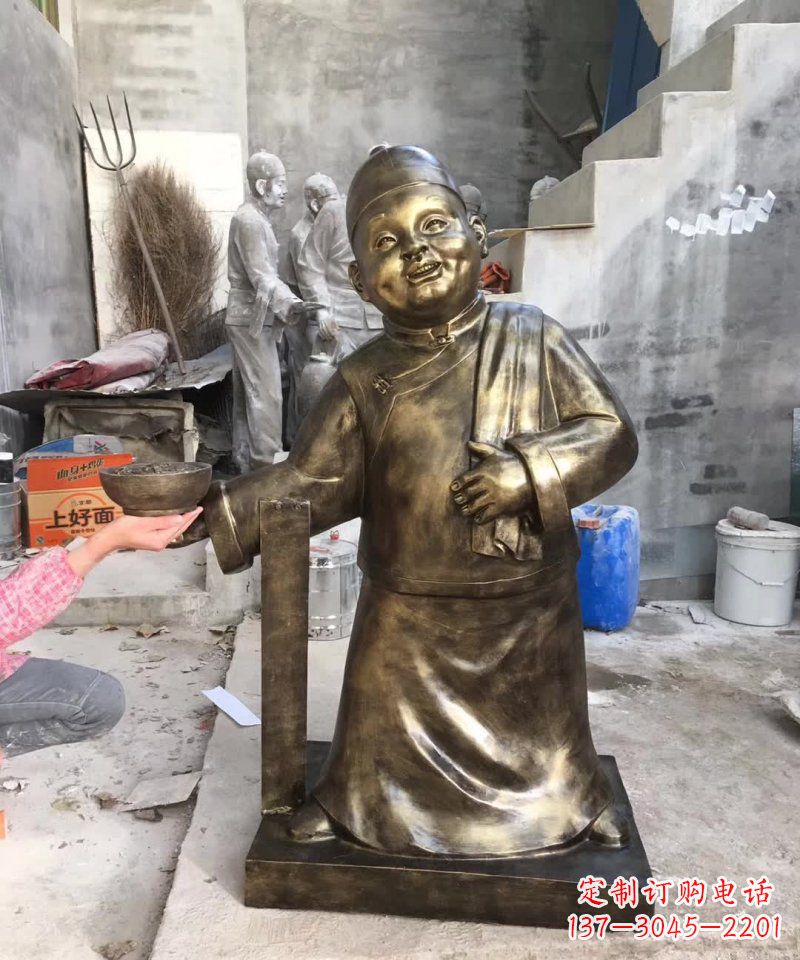 无锡店小二人物铜雕 (2)