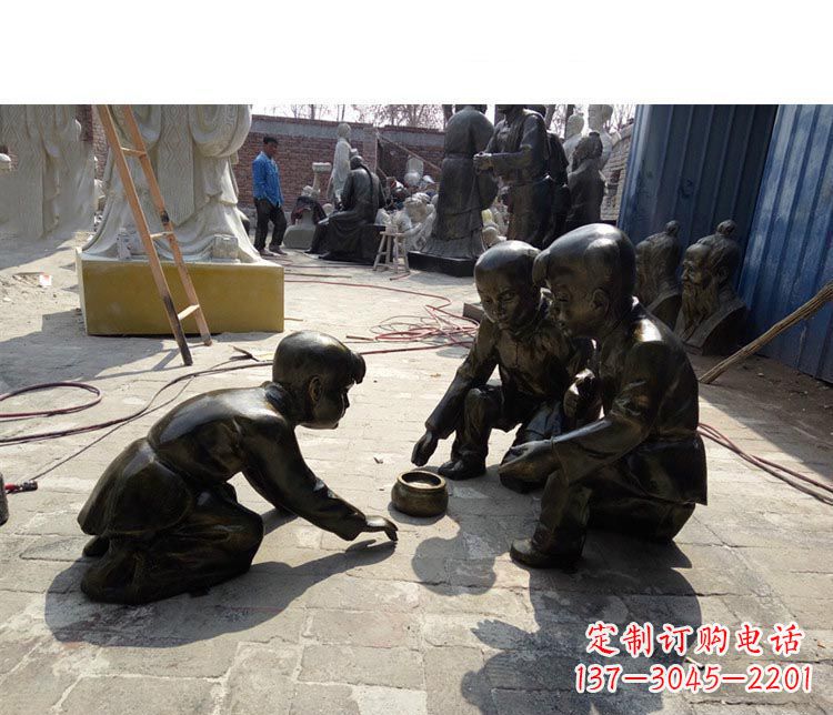 无锡斗蛐蛐的儿童铜雕