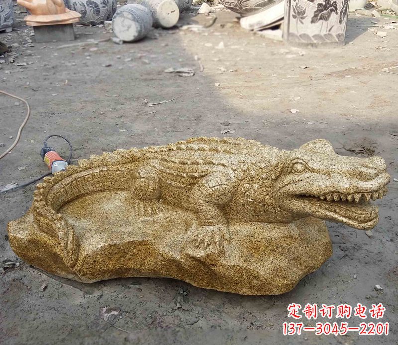 无锡鳄鱼动物石雕