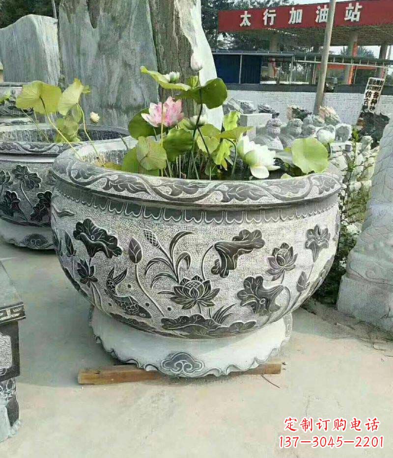无锡仿古石雕荷花水缸——精美的艺术品