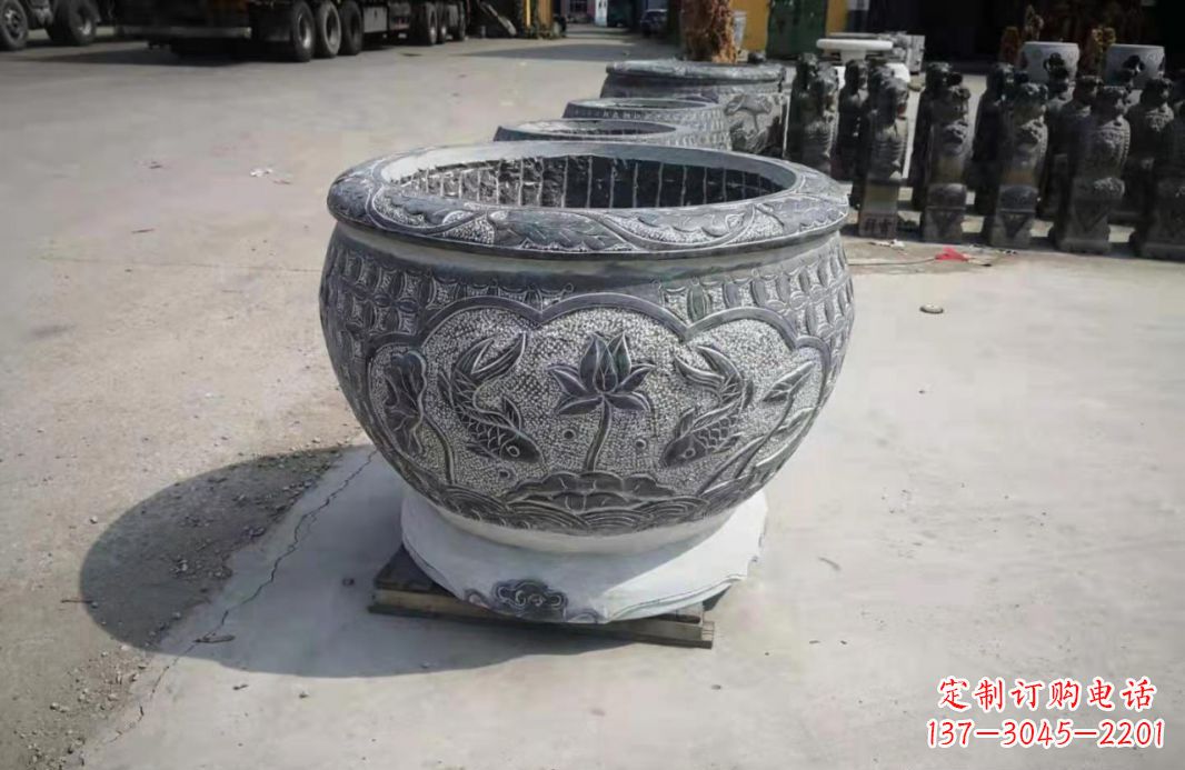 无锡仿古石水缸荷花鲤鱼石雕