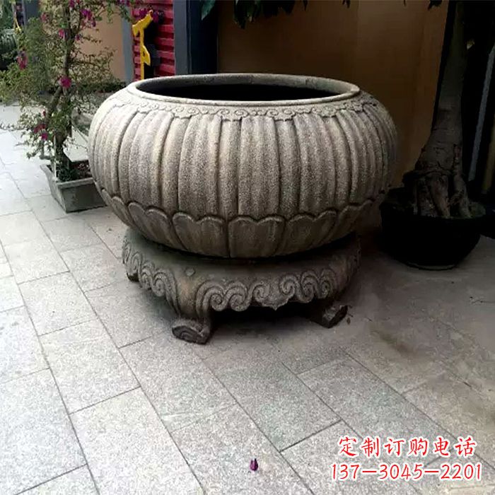 无锡精美仿古石雕花盆雕塑