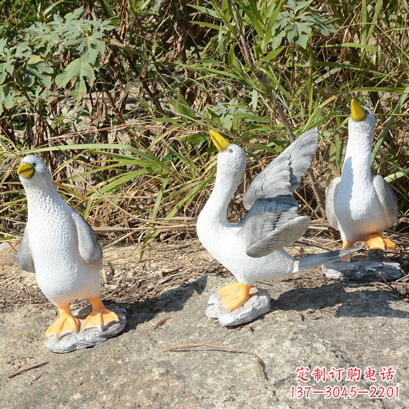 无锡象征和平的和平鸽雕塑