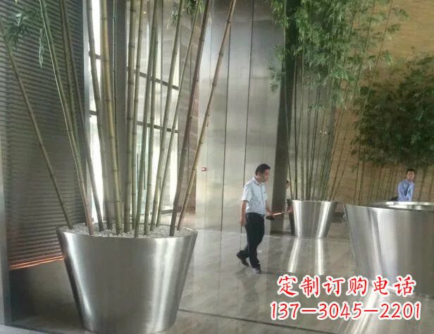 无锡品质不锈钢花盆景观雕塑