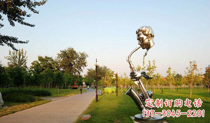 无锡不锈钢萨克斯抽象雕塑