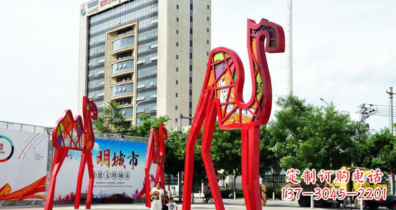 无锡品质精良的公园不锈钢骆驼雕塑