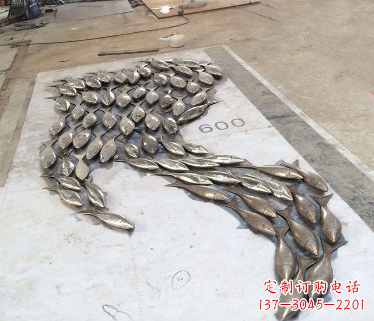 无锡多彩活力的不锈钢动物雕塑