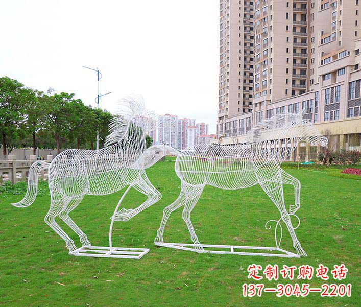 无锡不锈钢马雕塑