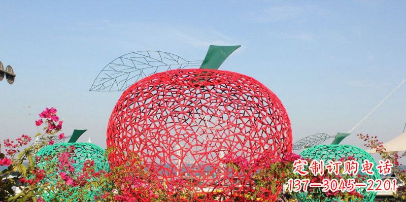 无锡高品质镂空不锈钢苹果雕塑