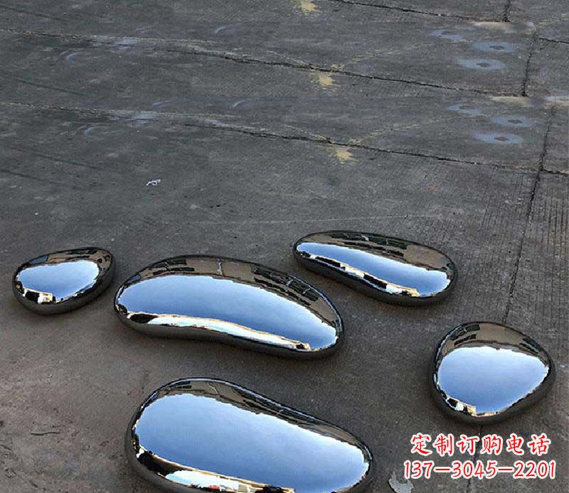 无锡不锈钢水滴景观雕塑美轮美奂,营造自然灵动