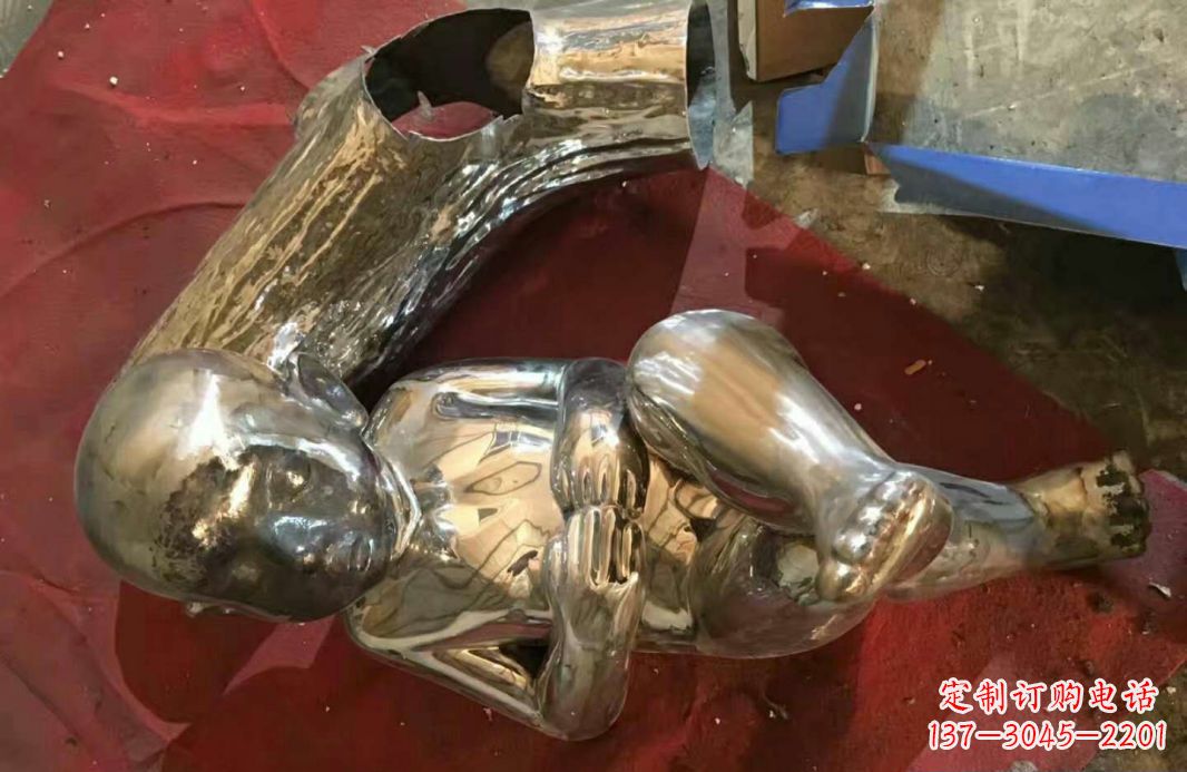 无锡风格时尚可爱的不锈钢儿童雕塑