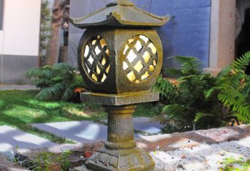 无锡仿古庭院石雕灯笼，精美雕刻点亮家园