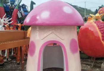 无锡精致彩绘蘑菇屋雕塑