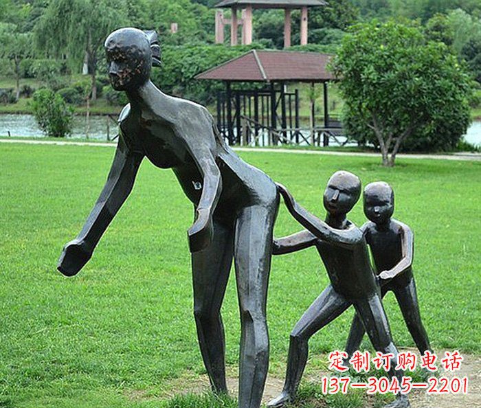 无锡雄伟磅礴,象征智慧的老鹰铜雕
