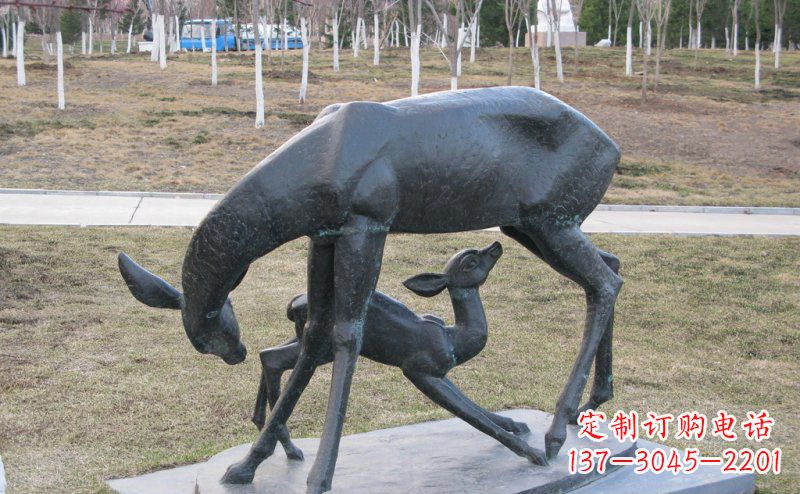 无锡公园抽象母子鹿动物铜雕 (2)