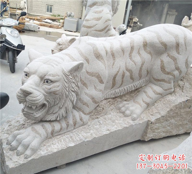 无锡中领雕塑精美大型老虎石雕,精雕细琢展现雄壮气势