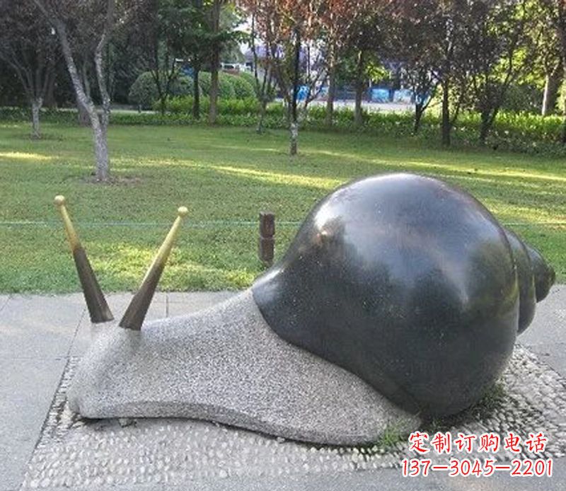 无锡中领雕塑专业定制可爱蜗牛石雕