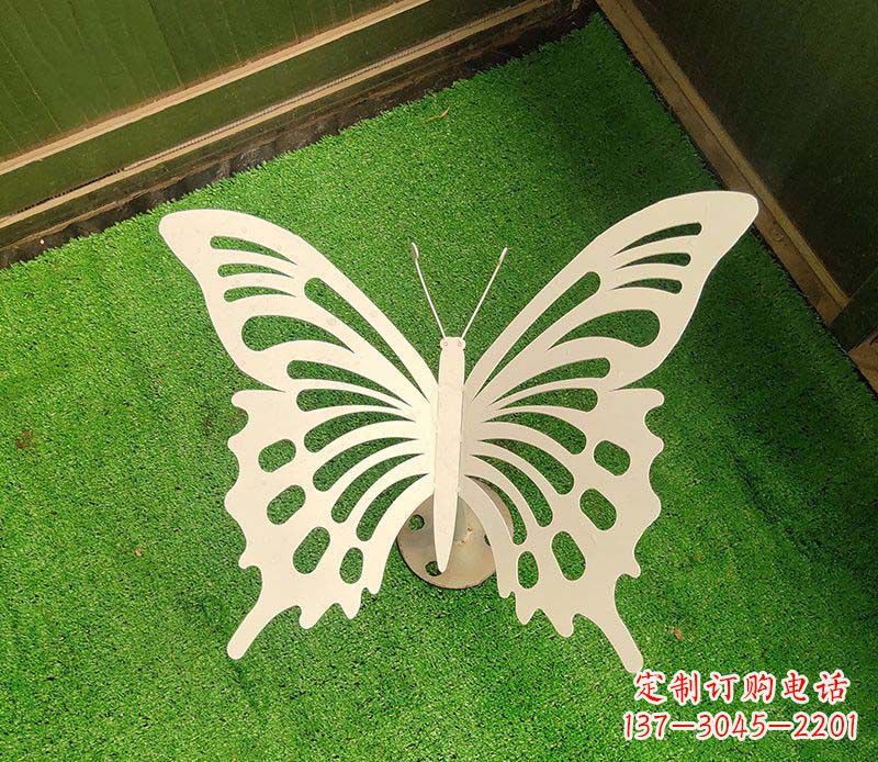 无锡优雅迷人的蝴蝶不锈钢雕塑