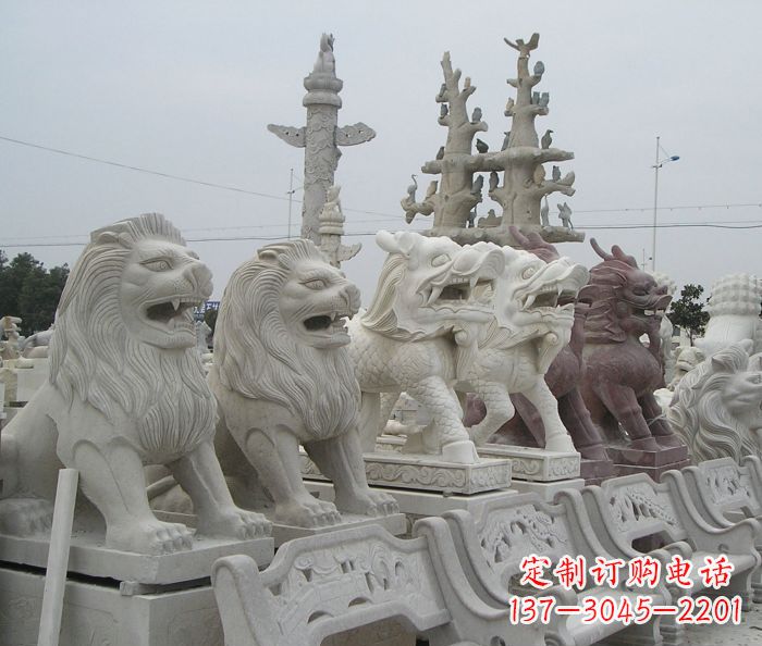 无锡新中式金色狮子雕塑