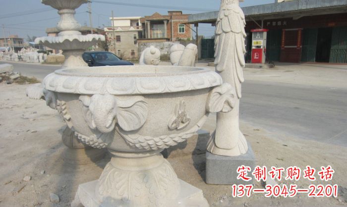 无锡公园景观象头石雕水缸