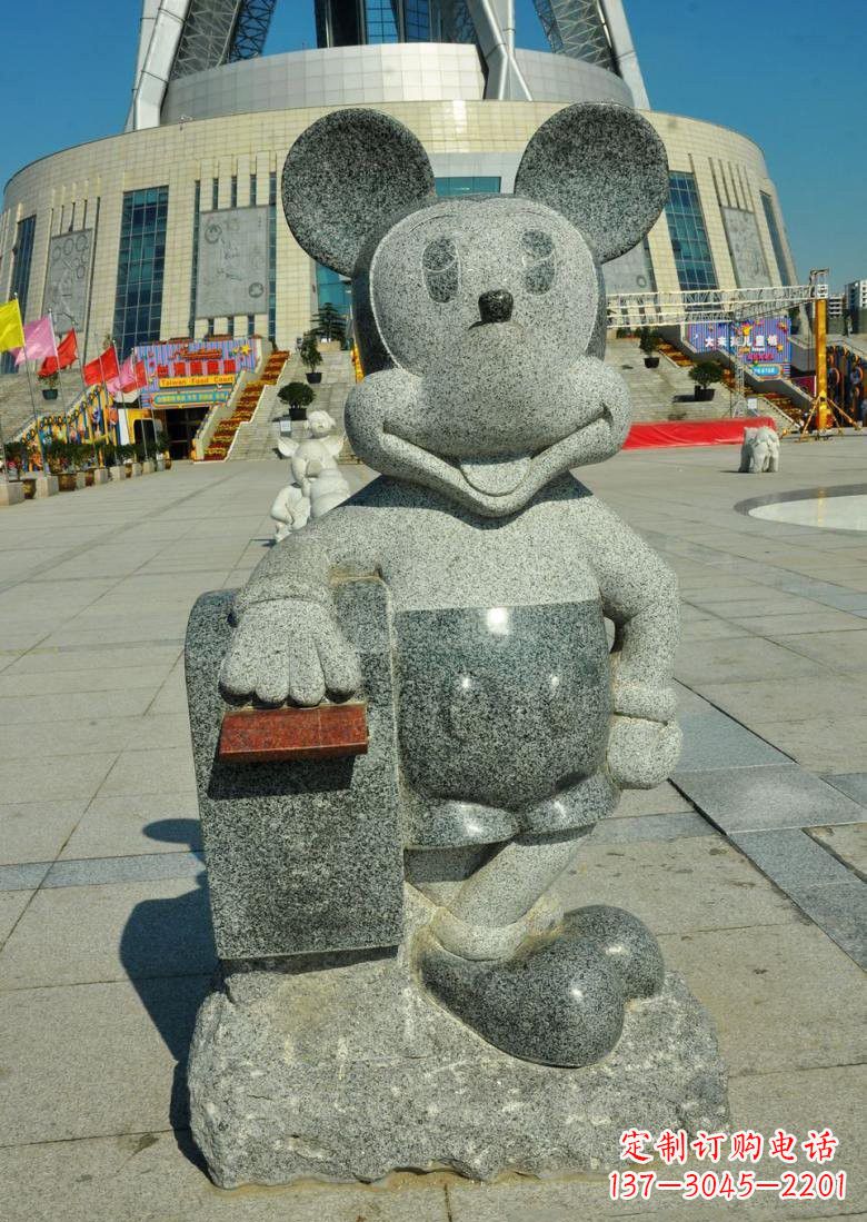 无锡令人惊叹的米老鼠塑像