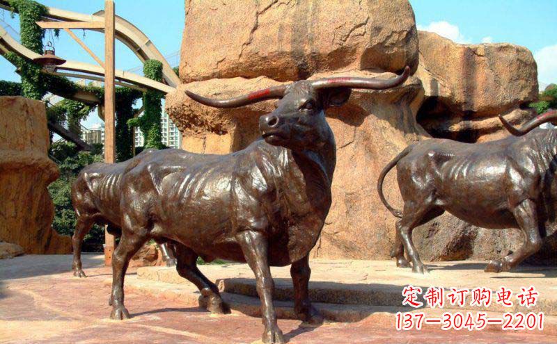 无锡公园牛动物铜雕