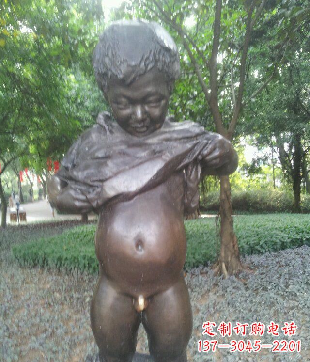 无锡萌动活泼的男孩铜雕塑