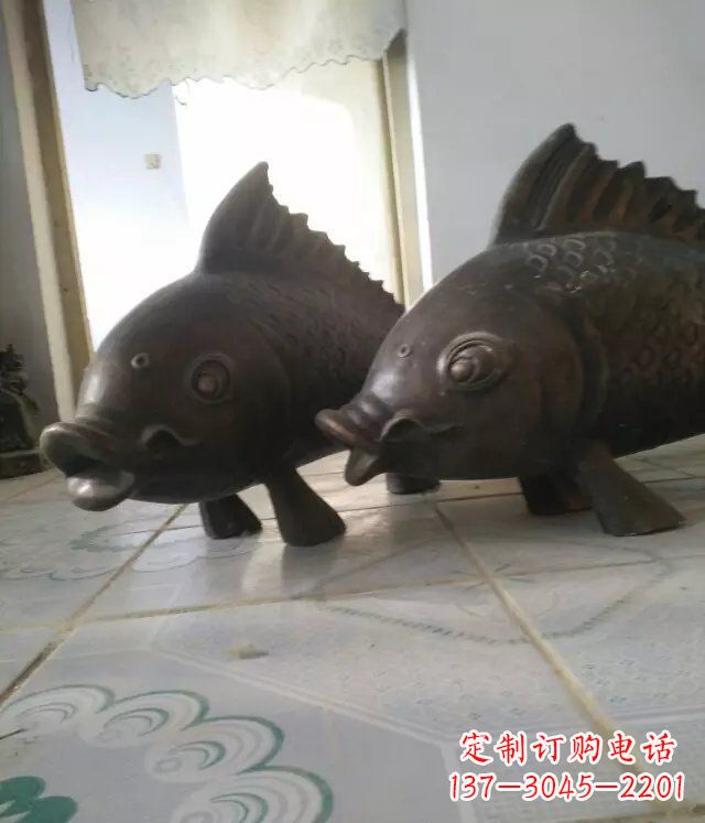 无锡公园小鱼景观动物铜雕