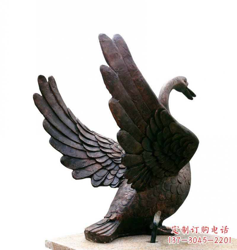 无锡欣赏翱翔的天鹅铜雕