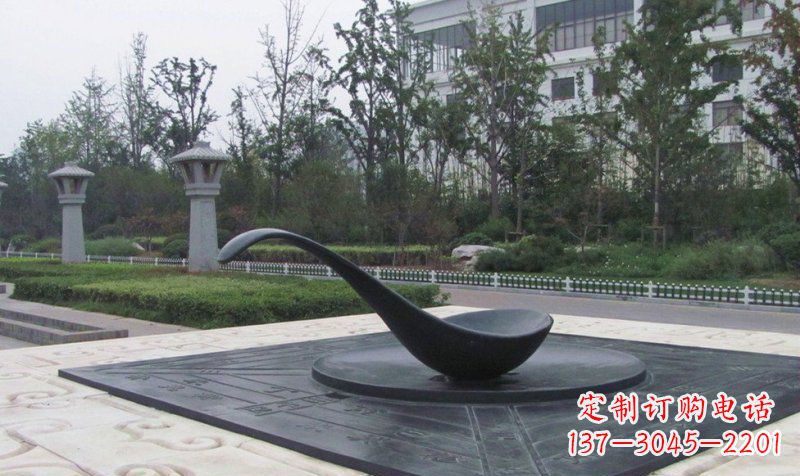 无锡中领雕塑指南针铜雕——定制你的独特景观