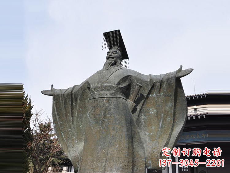 无锡秦始皇铜雕,象征历史的永恒美丽