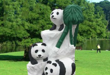无锡公园大熊猫雕塑