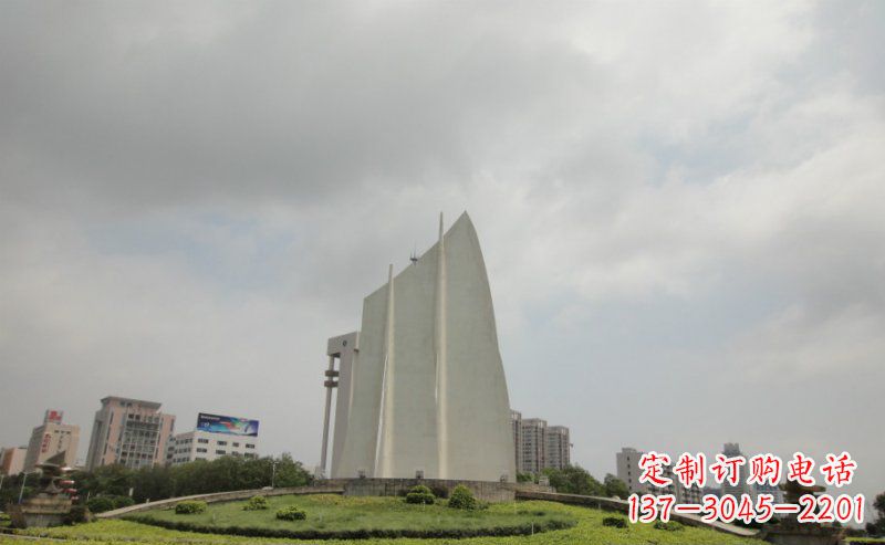 无锡中领雕塑:让你的空间更英伦风——不锈钢抽象船帆雕塑