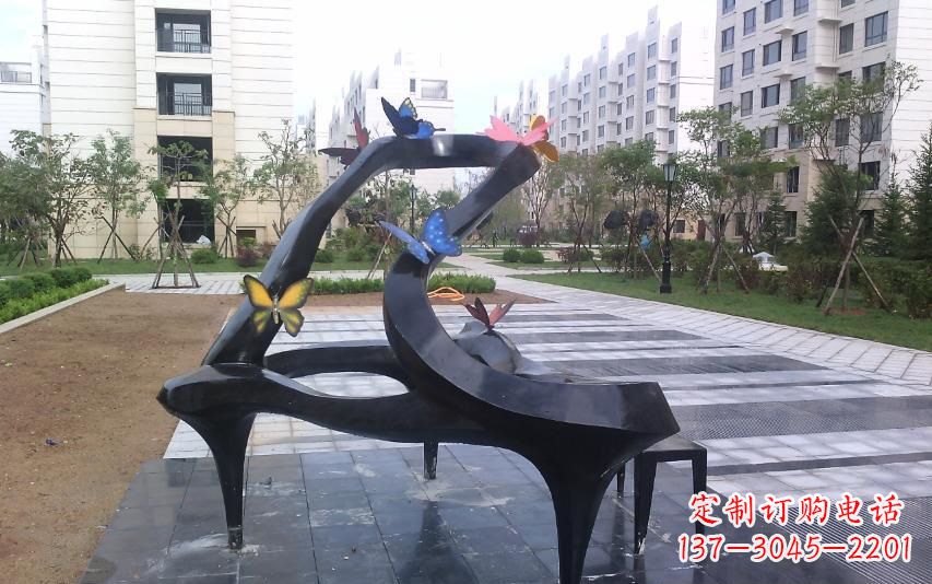 无锡广场不锈钢抽象钢琴雕塑