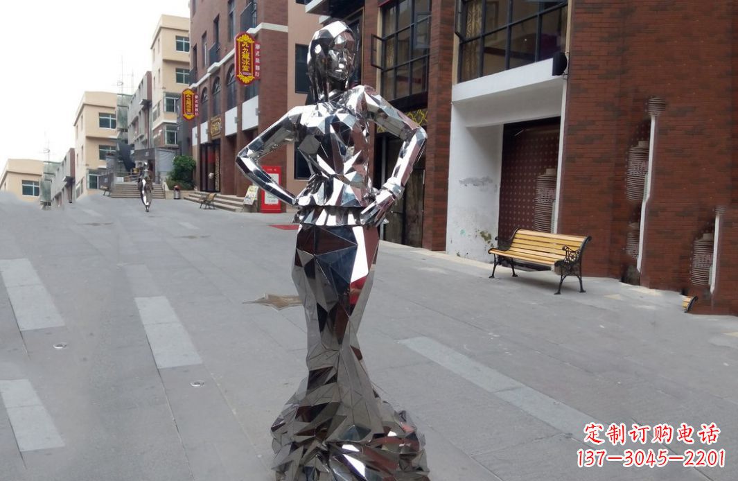 无锡广场不锈钢抽象美女雕塑