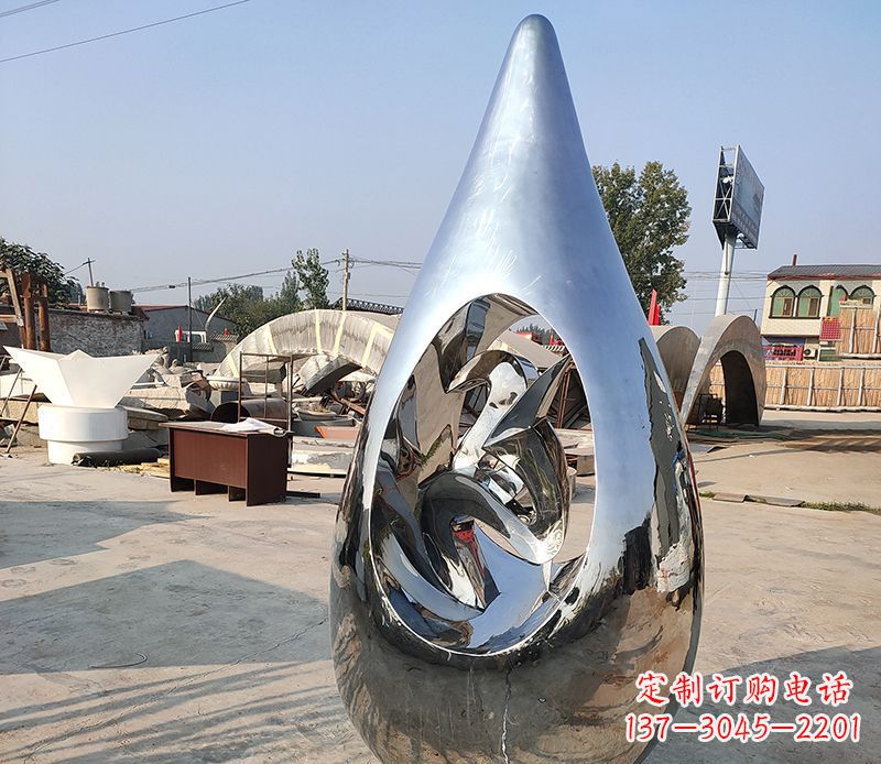 无锡广场不锈钢镜面水滴雕塑