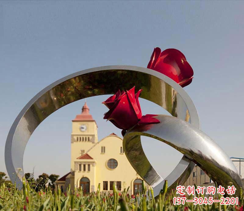 无锡中领雕塑:风格独特的不锈钢玫瑰戒指雕塑