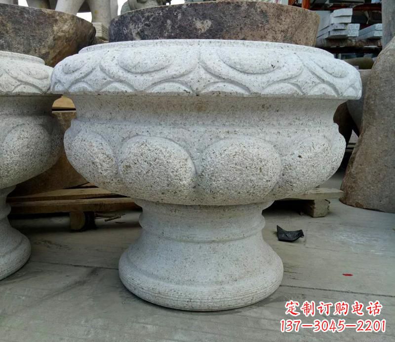 无锡广场大理石花盆雕塑 (2)