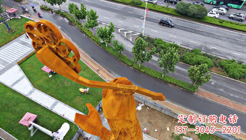 无锡钥匙象征,情感绽放——中领雕塑精制铜钥匙雕塑