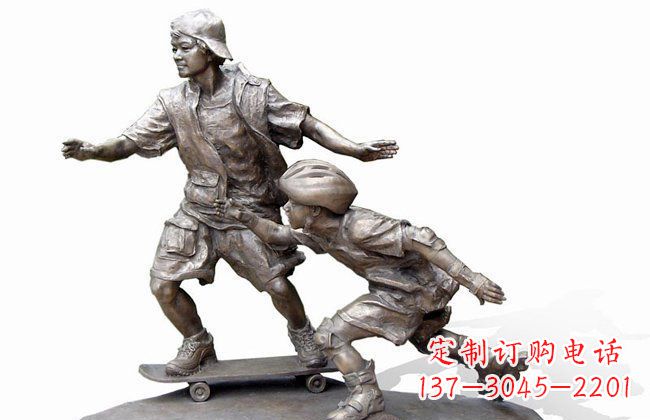 无锡令人惊叹的广场滑板男孩铜雕塑