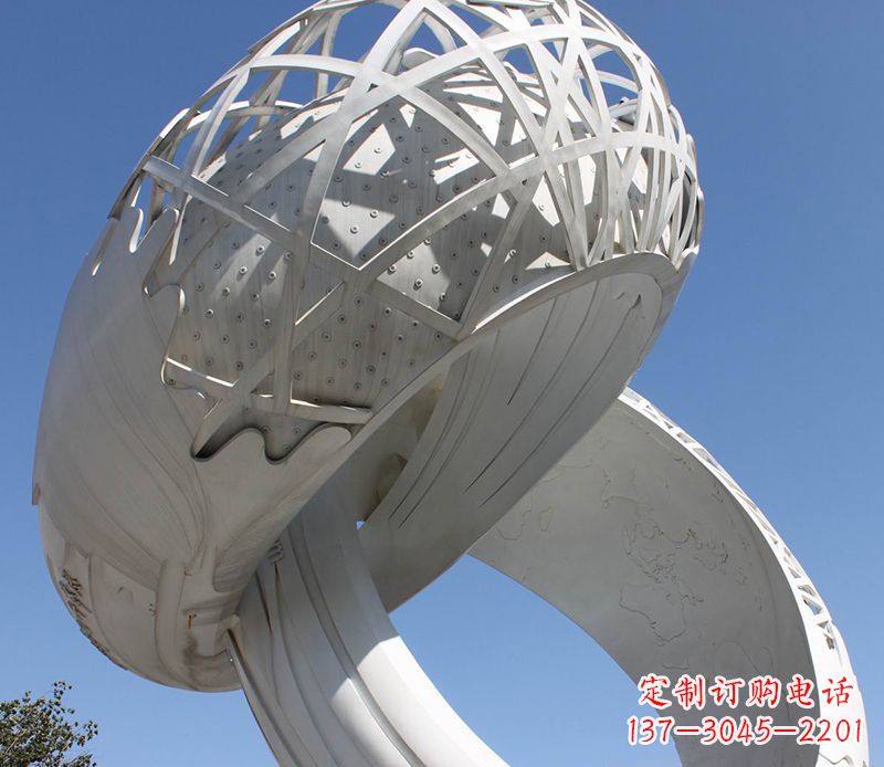无锡广场戒指不锈钢雕塑