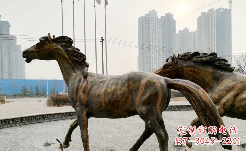 无锡广场马动物铜雕