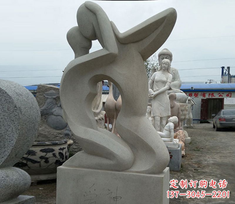 无锡广场情侣人物石雕