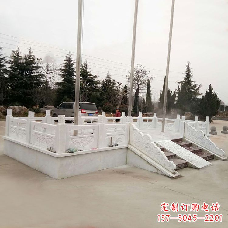无锡广场升旗台石雕