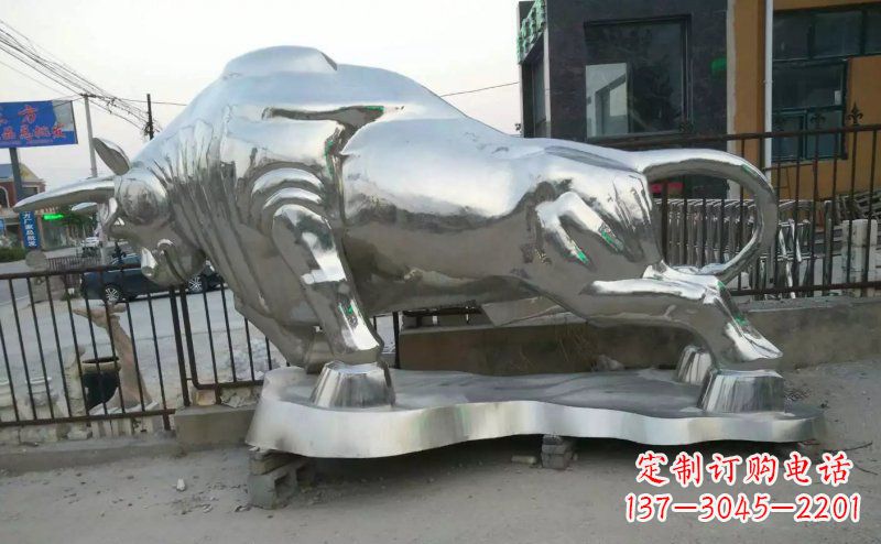 无锡独特的拓荒牛不锈钢雕塑