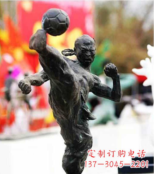 无锡足球雕塑：展现无限自由