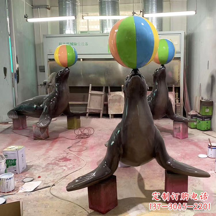 无锡海豹玻璃钢雕塑,让您触手可及的自然风情