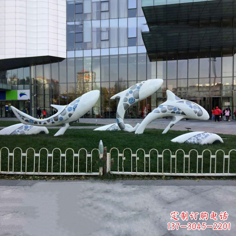 无锡海豚玻璃钢城市景观雕塑-城市街道绿地装饰动物摆件