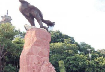 无锡恐龙雕塑，极致灵动与完美融合